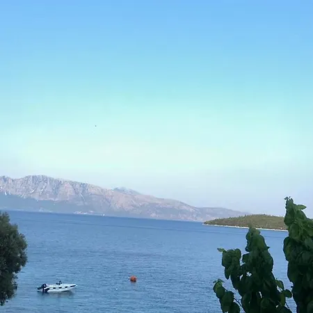Pergiali Sea View Apartment *